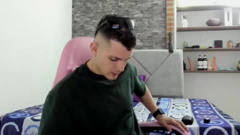 booyhott_ online show from January 8, 2026, 8:33 pm