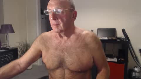 Boppy21 online show from May 7, 2026, 8:47 pm