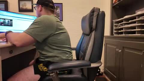 Boredhorndog online show from March 10, 2026, 2:55 pm