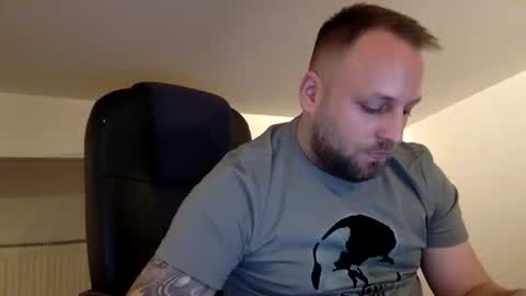 hugo online show from April 15, 2026, 7:58 pm