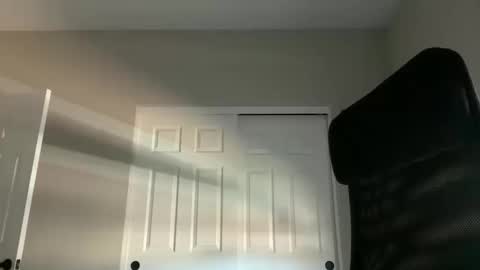 borisdm1976 online show from October 13, 2025, 5:57 pm