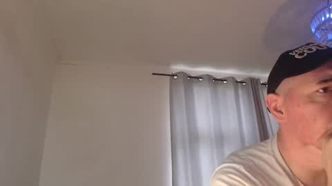 borrisbanks online show from November 27, 2025, 1:02 pm