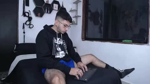 borsalinomoreau online show from October 21, 2025, 5:41 am