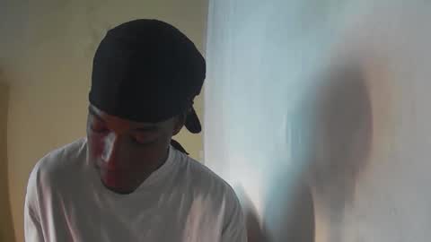 boss_playa98 online show from May 13, 2026, 3:09 pm