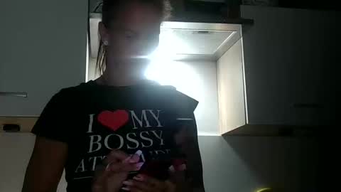 Snapshot of bosslady99 chatting on September 22, 2025, 3:47 pm Bosslady99 online show from September 22, 2025, 3:47 pm