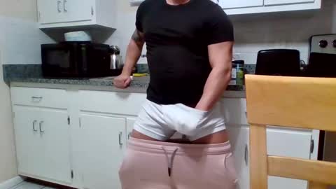 Snapshot of bosslife505050 chatting on February 8, 2025, 11:45 pm The Italian Boss  online show from February 8, 2025, 11:45 pm