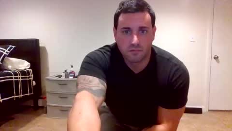 The Italian Boss  online show from November 17, 2025, 10:15 pm