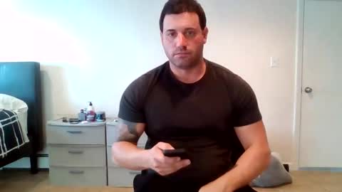 The Italian Boss  online show from November 28, 2025, 4:09 pm