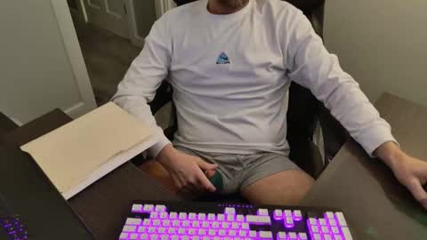 Snapshot of bostonmarine31 chatting on February 17, 2025, 8:36 pm bostonmarine31 online show from February 17, 2025, 8:36 pm