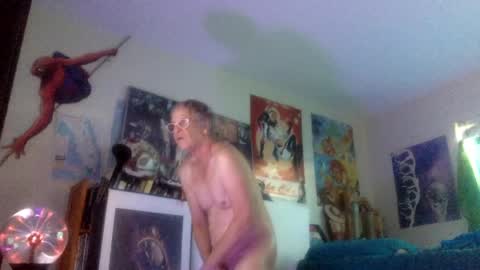 Bottomboo7 online show from October 9, 2025, 11:52 am