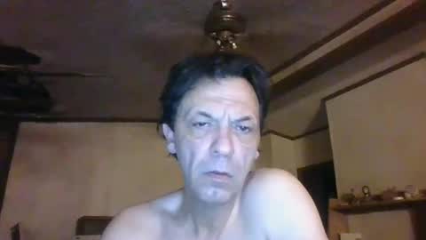 Snapshot of bottomcdforoldersc chatting on October 21, 2025, 8:15 am James online show from October 21, 2025, 8:15 am