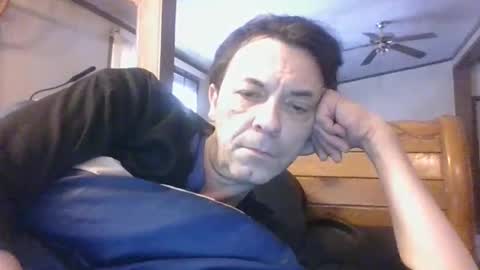 Snapshot of bottomcdforoldersc chatting on February 1, 2026, 1:09 pm James online show from February 1, 2026, 1:09 pm