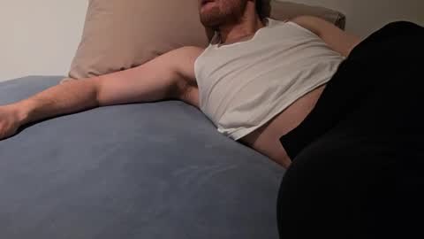 Snapshot of bottomtsinner chatting on April 5, 2026, 9:45 pm bottomtsinner online show from April 5, 2026, 9:45 pm