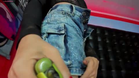 Snapshot of bouncing_bunnyxxx69 chatting on November 28, 2025, 5:54 am bouncing_bunnyxxx69 online show from November 28, 2025, 5:54 am