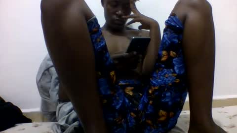 bouncy_vee online show from February 19, 2026, 7:21 pm