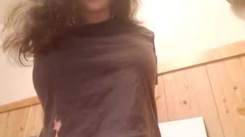 Bouncy Queen Majesty online show from September 11, 2025, 6:08 pm