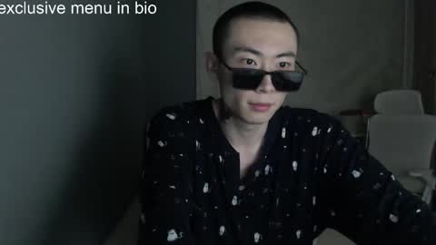 Snapshot of boxman556990 chatting on February 4, 2026, 1:00 am boxman556990 online show from February 4, 2026, 1:00 am