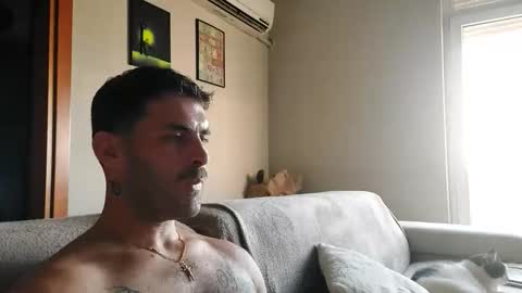 Dan online show from November 12, 2025, 2:28 pm