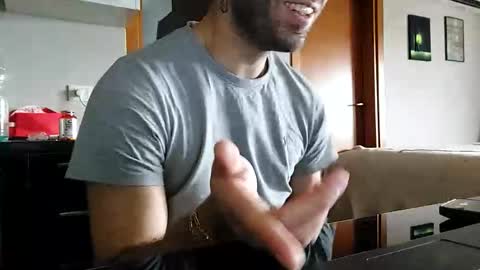 Dan online show from November 26, 2025, 10:27 am