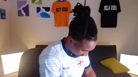 Snapshot of boy_kino chatting on June 27, 2026, 12:26 am Pixel Pleasures online show from June 27, 2026, 12:26 am
