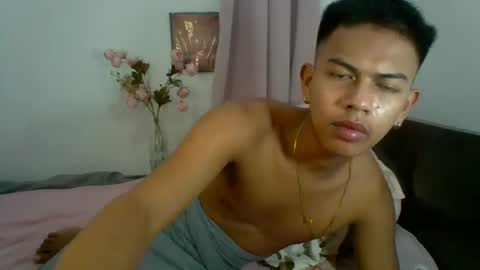 boyax16 online show from December 12, 2024, 8:43 pm