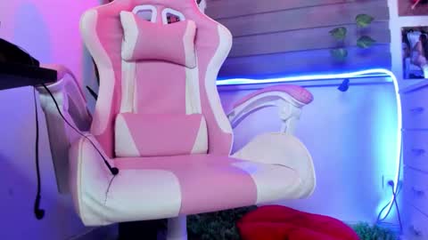 boyhornysex55 online show from October 27, 2025, 1:42 am