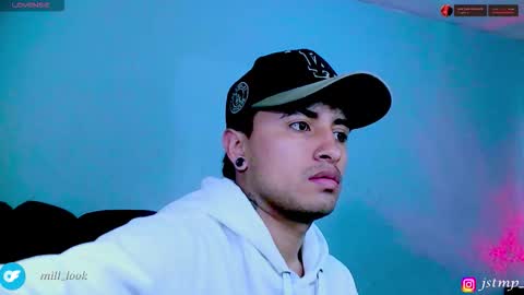 miguel  online show from November 25, 2025, 8:31 pm