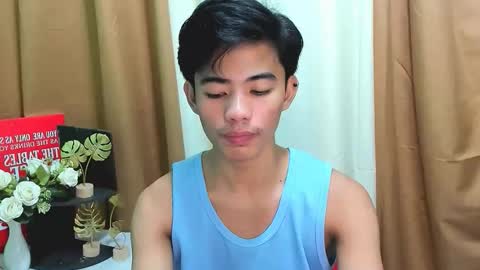 HI IM JAMES DONT FORGET GIVE ME THUMBS UP AND JOIN TO MY FANCLUB online show from November 6, 2025, 9:37 pm