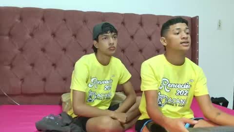 ALEX - TAYLER  -MIKE online show from February 3, 2025, 2:13 pm