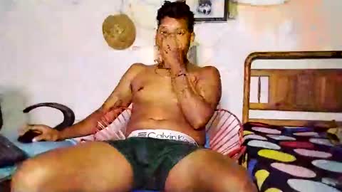 Snapshot of boysex1124 chatting on December 31, 2024, 12:25 pm andrew online show from December 31, 2024, 12:25 pm