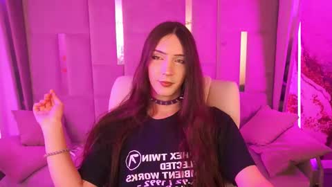 Nova online show from October 22, 2025, 9:03 pm