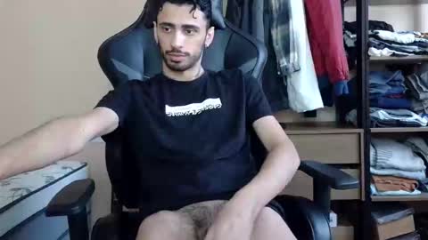 boyzinm2 online show from March 11, 2026, 9:48 am