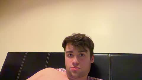 Snapshot of bozolunisz chatting on May 31, 2026, 9:38 pm Jeff online show from May 31, 2026, 9:38 pm