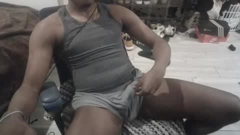 Snapshot of bquen400 chatting on November 27, 2025, 4:58 am bquen400 online show from November 27, 2025, 4:58 am