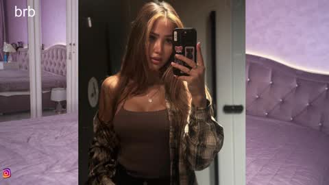 Snapshot of brabuss_ chatting on January 27, 2025, 6:41 am Lana online show from January 27, 2025, 6:41 am