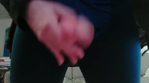 brad1346 online show from April 4, 2026, 4:33 am