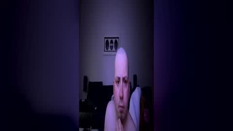 brad200215 online show from June 26, 2026, 12:59 am