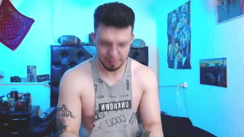 brad hot boy online show from December 5, 2024, 3:06 pm