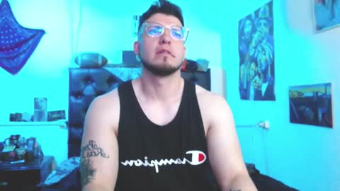 brad hot boy online show from October 4, 2025, 5:11 pm