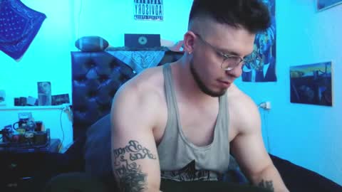 brad hot boy online show from February 10, 2026, 4:00 pm