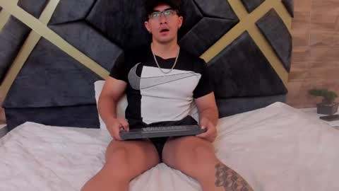 Snapshot of brad_summer chatting on January 8, 2025, 5:48 pm brad summer online show from January 8, 2025, 5:48 pm