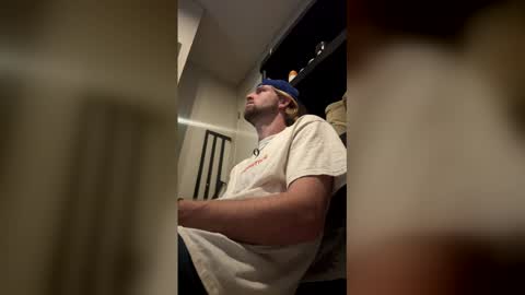 Snapshot of braden_thompson2012 chatting on April 14, 2026, 5:46 am braden_thompson2012 online show from April 14, 2026, 5:46 am