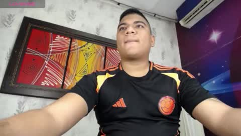 Snapshot of bradkamil chatting on February 3, 2026, 4:01 pm bradkamil online show from February 3, 2026, 4:01 pm