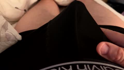 Snapshot of braduncutcock09 chatting on February 1, 2026, 8:35 am braduncutcock09 online show from February 1, 2026, 8:35 am