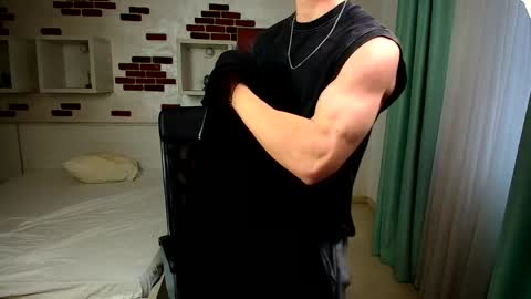 Snapshot of bradyflint chatting on March 19, 2026, 5:11 am BradyFlint online show from March 19, 2026, 5:11 am