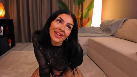 Lunaria online show from April 15, 2026, 3:24 am