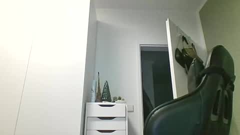 Snapshot of brandinator__cb chatting on January 12, 2026, 4:12 pm brandinator__cb online show from January 12, 2026, 4:12 pm