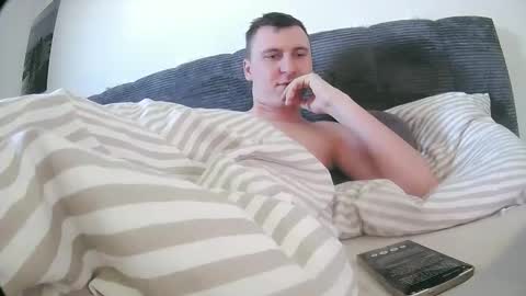 brandinator__cb online show from April 7, 2026, 6:36 am