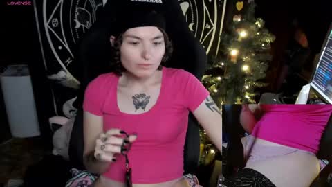 Snapshot of brandiwrld999 chatting on December 18, 2024, 4:42 am BrandiWRLD999 online show from December 18, 2024, 4:42 am