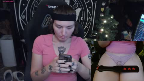 Snapshot of brandiwrld999 chatting on January 18, 2025, 8:19 pm BrandiWRLD999 online show from January 18, 2025, 8:19 pm